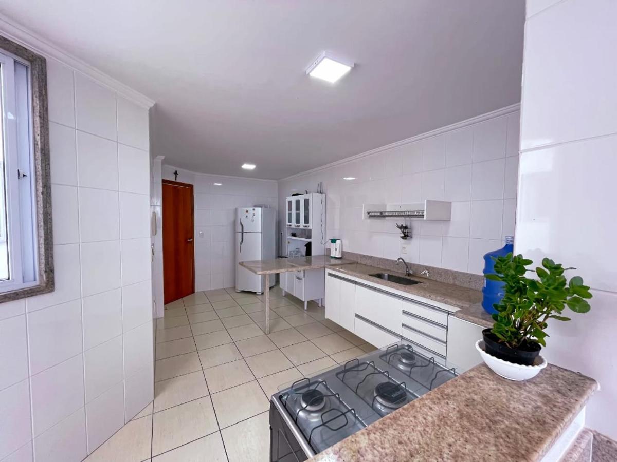 Cobertura C/ Vista Para O Mar E Montanhas, Churrasqueira, 4 Quartos 2 Vg Garagem Guarapari Eksteriør billede